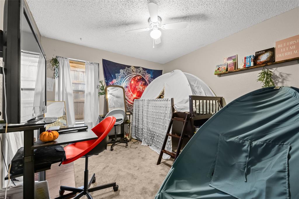 Turf Club Estates Add - Residential