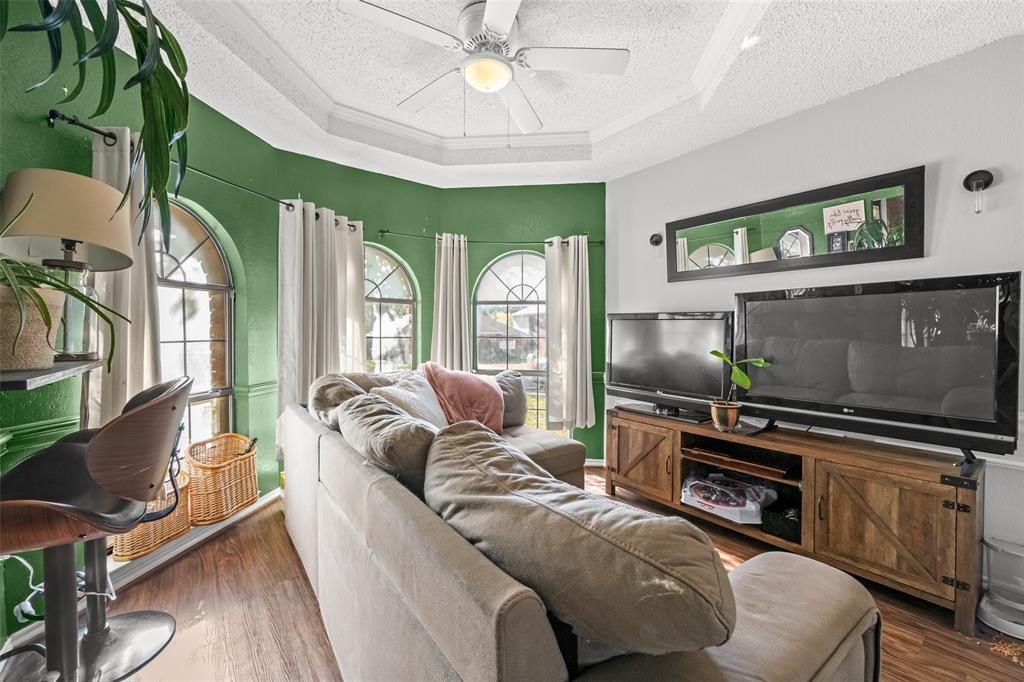 Turf Club Estates Add - Residential