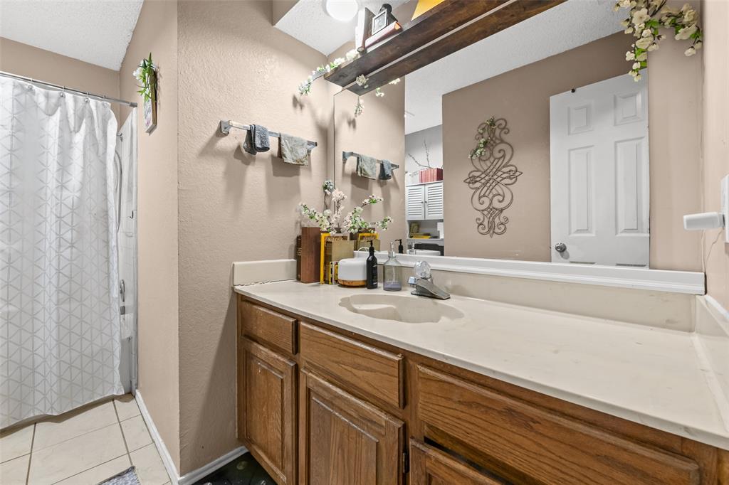 Turf Club Estates Add - Residential