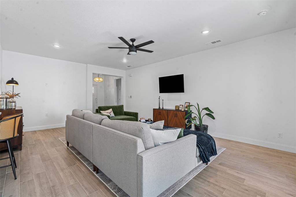 Canyon Creek - Residential Lease