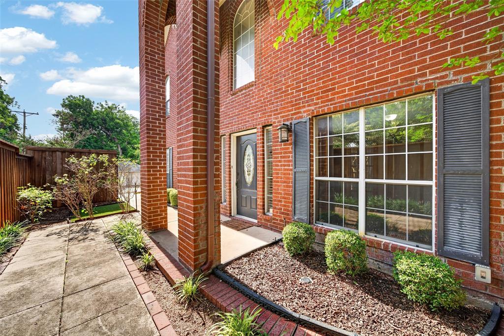 620 Belle Place