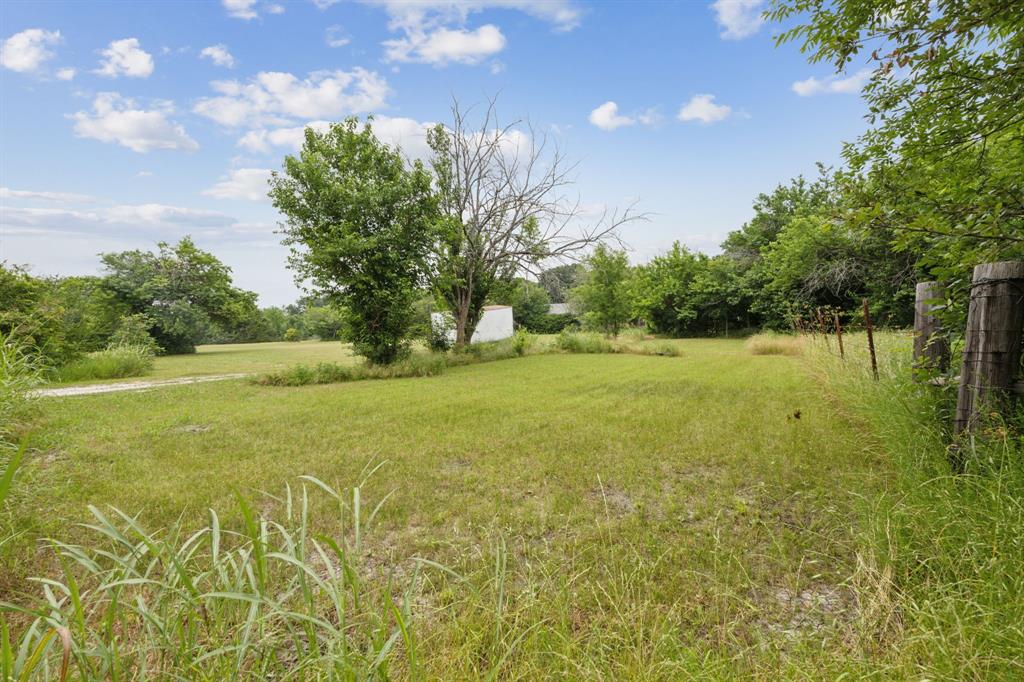 Ht Chenoweth Surv Abs #157 - Land