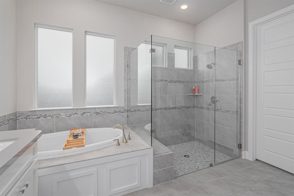 The Grove Frisco - Residential