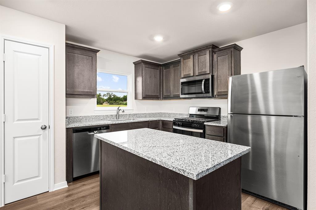 206 North Island Drive