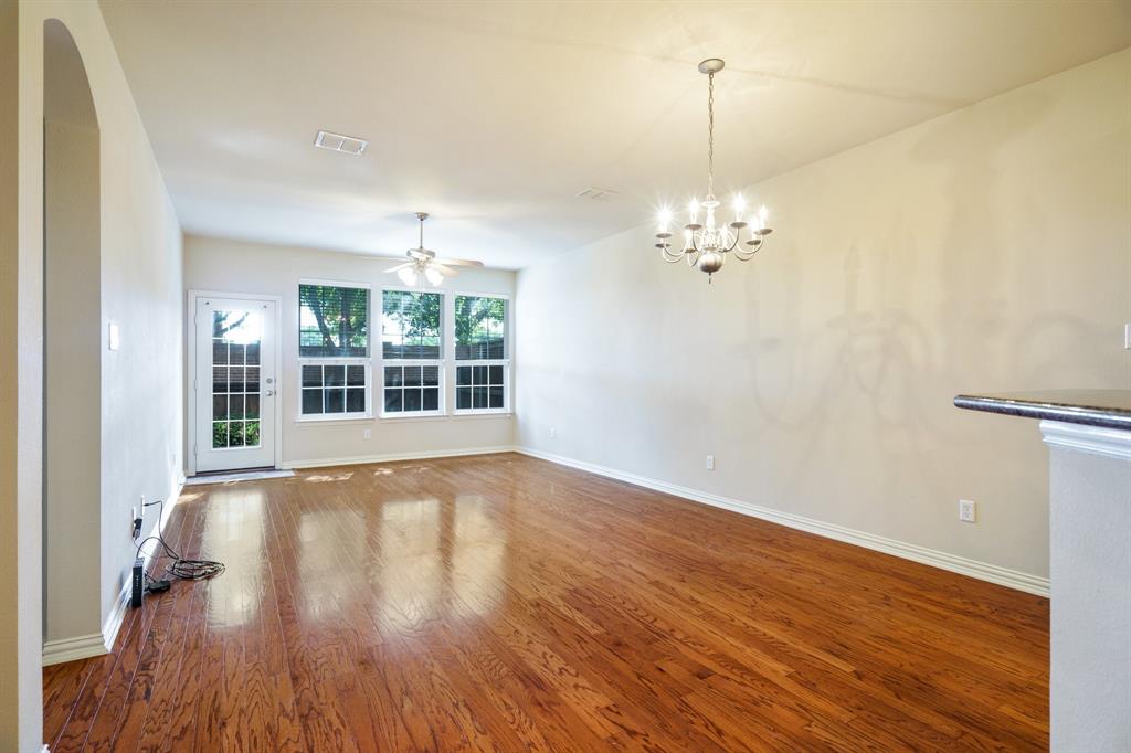 4104 Woodland Trail