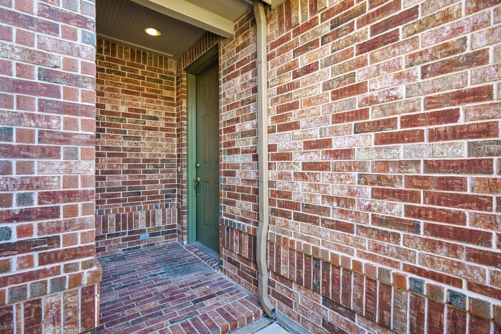 4104 Woodland Trail