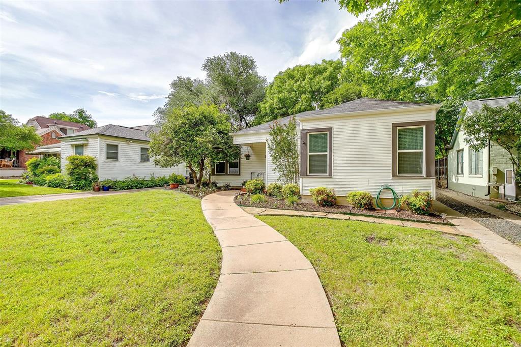 4016 El Campo Avenue