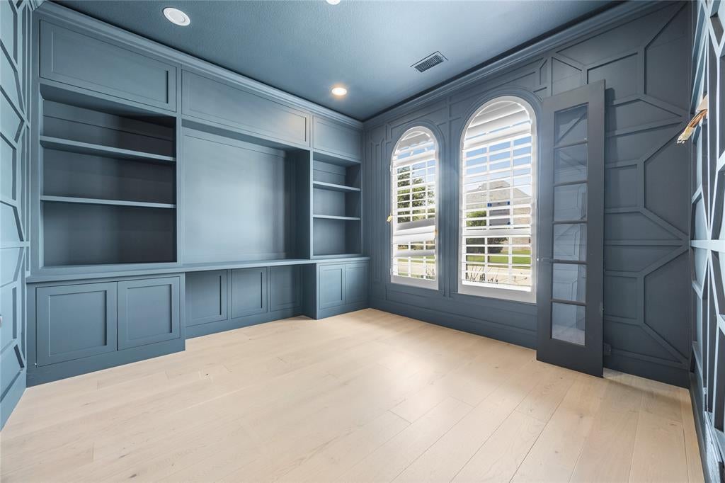 1422 Teasley Lane