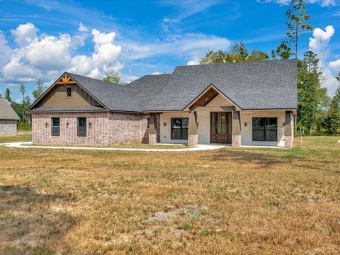 537 C C Road Diboll TX 75941