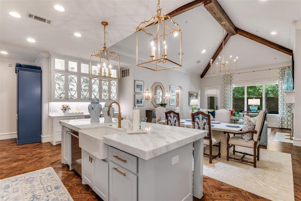 2109 Fawnwood Drive