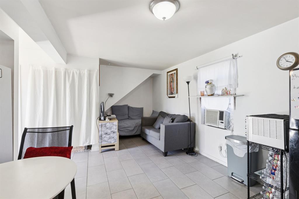 Garland Grvs Add - Residential