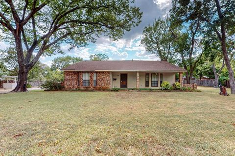 725 N Kaufman Street Seagoville TX 75159