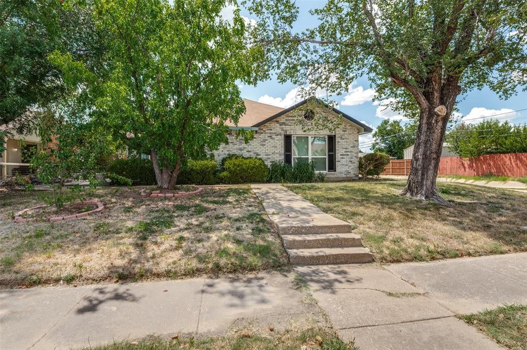 3006 Oak Ridge Place