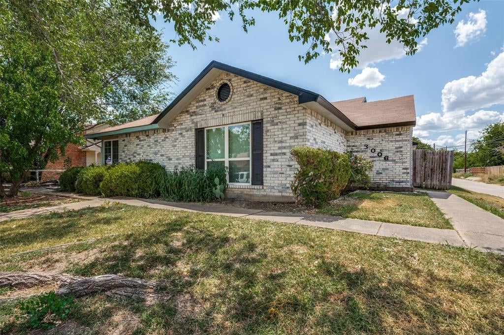 3006 Oak Ridge Place