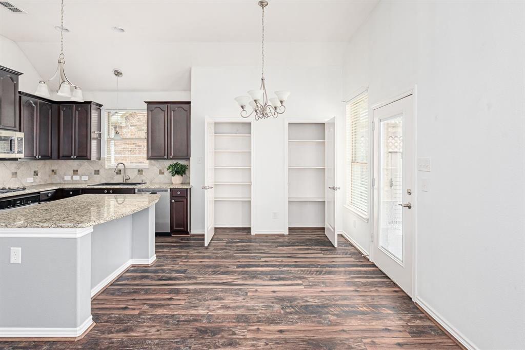 Isabella Village At Savannah P - Residential