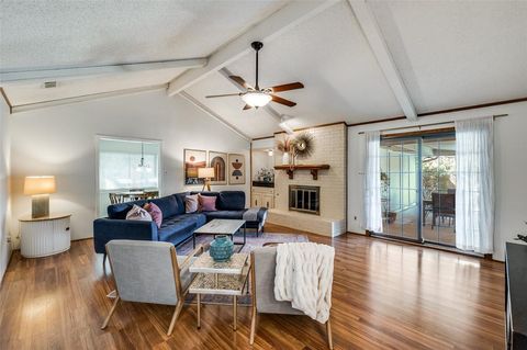 1519 Glenhill Lane Lewisville TX 75077