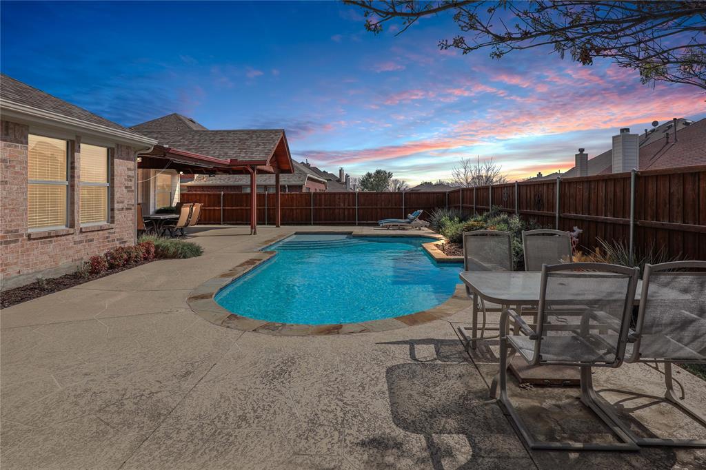 Avalon Ph Two - Residential