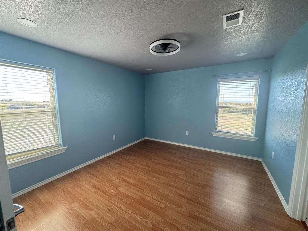 A-651 RH NEWMAN 10.3700 ACRES - Residential Lease