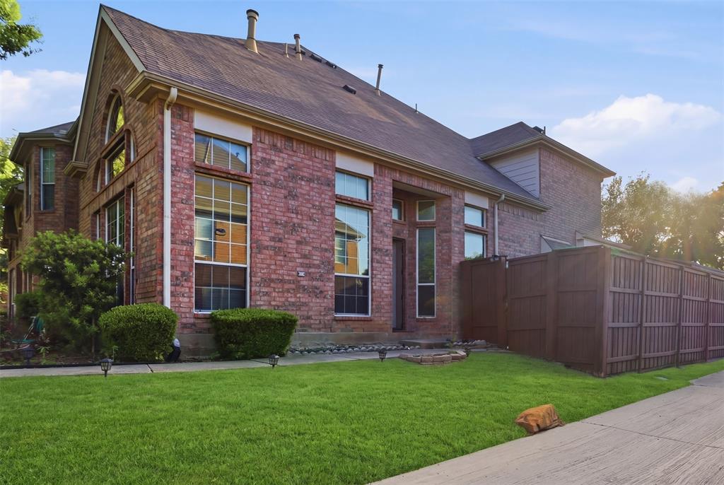 6737 Canterbury Drive