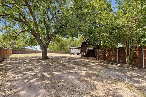 A home in Cleburne