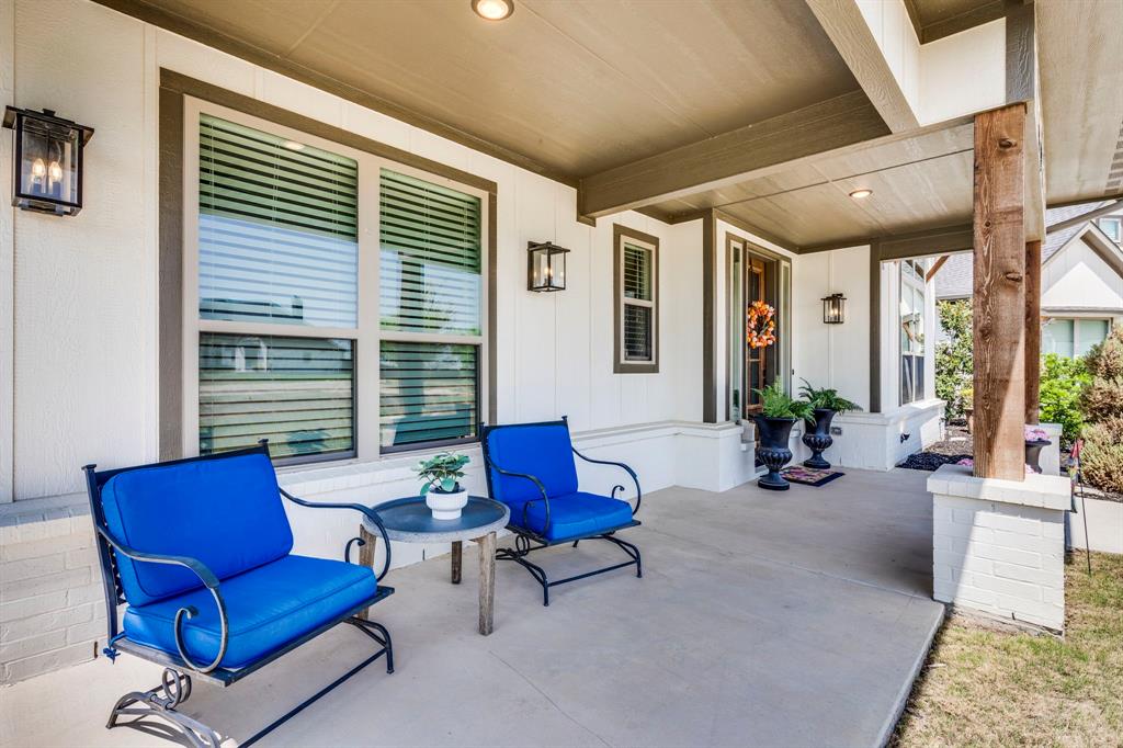 711 Turtle Dove Court