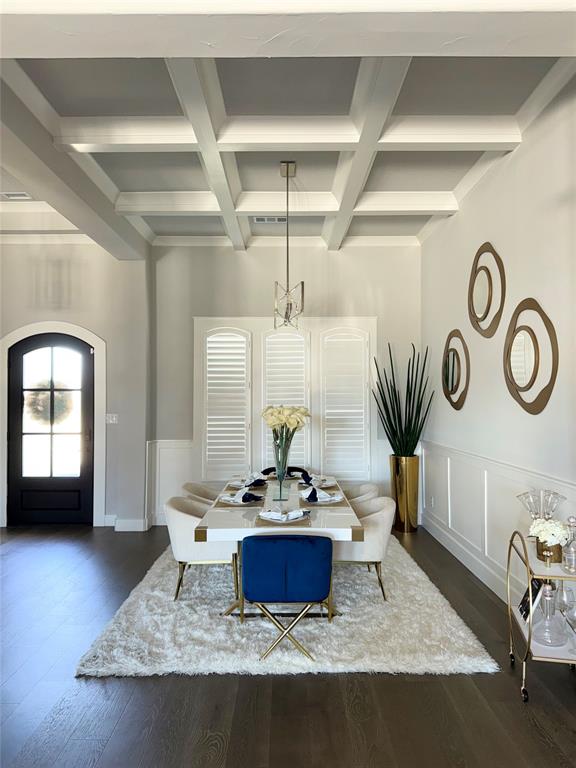 2200 Weathertop Lane