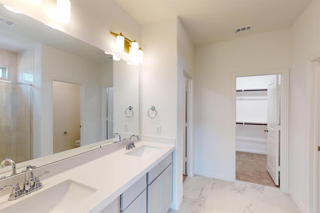 3508 Water Lily Way