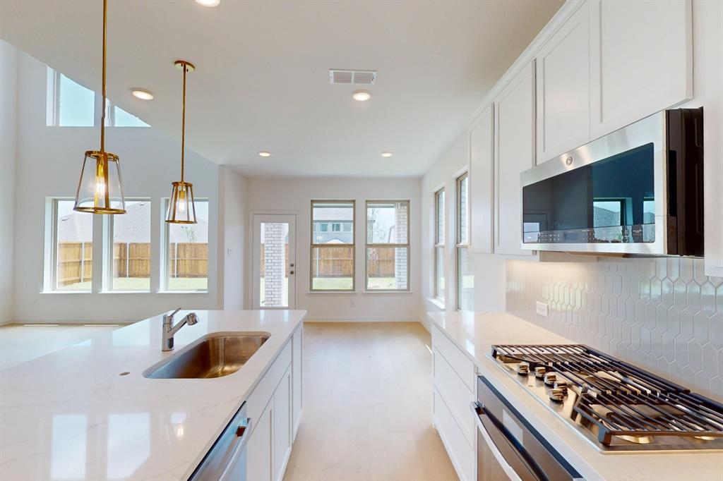 3508 Water Lily Way