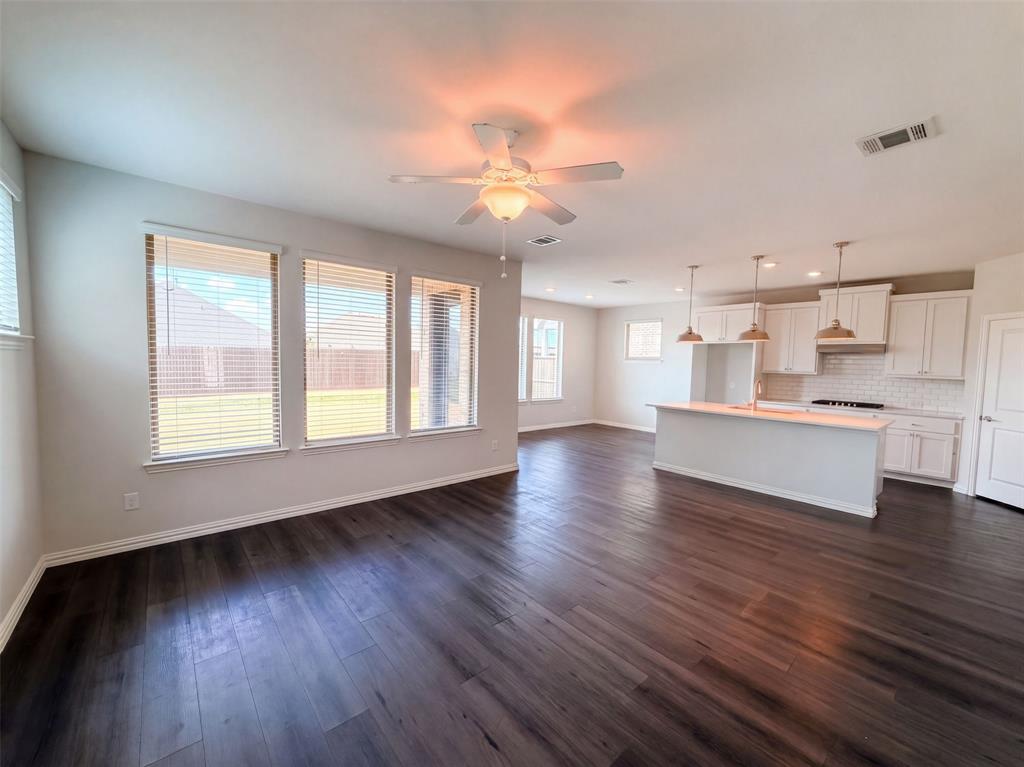 1448 Martingale Lane