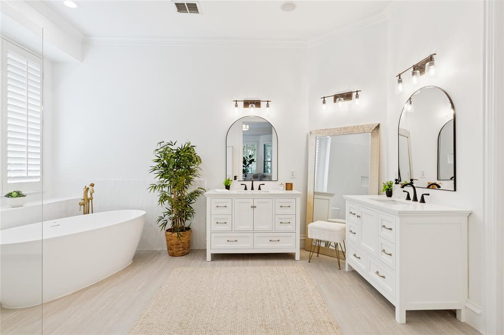 Stratford Manor - Residential