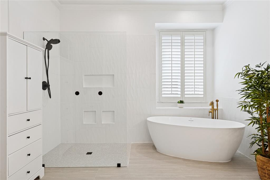 Stratford Manor - Residential