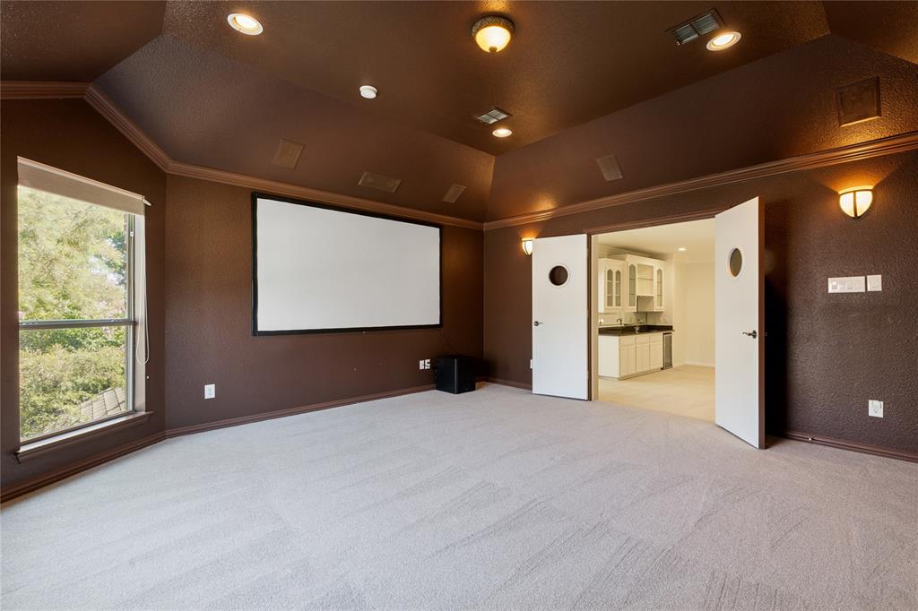 Stratford Manor - Residential