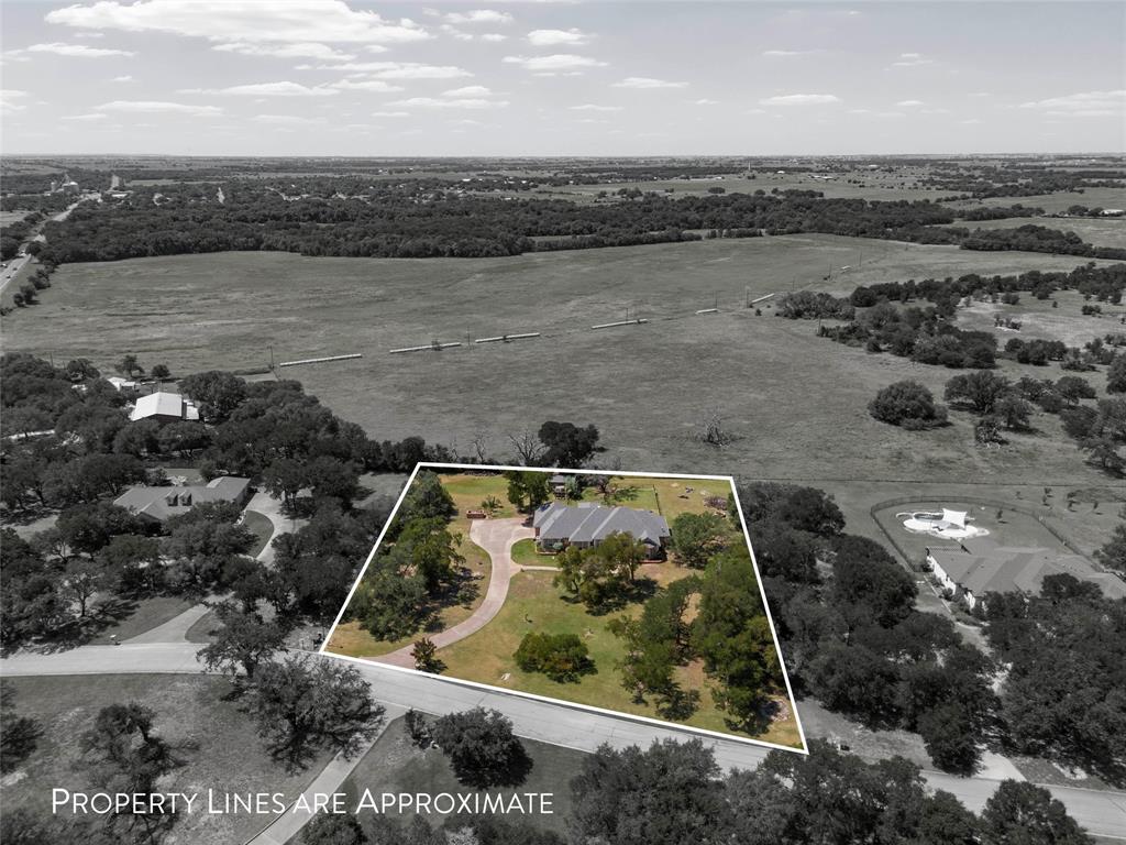 Three 17 River Oaks - Residential