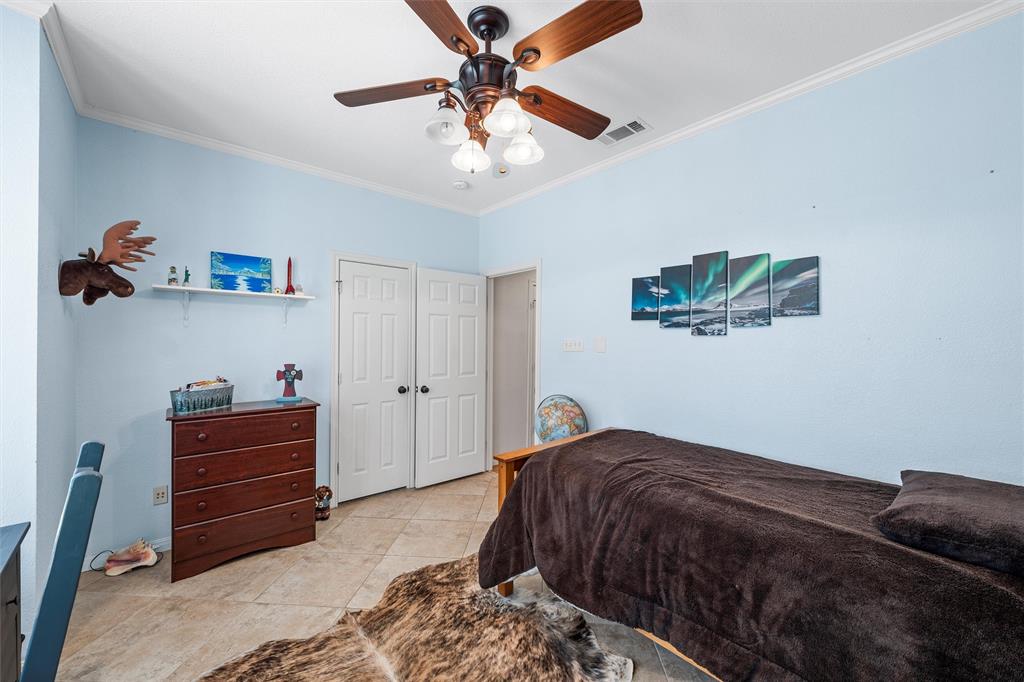 Three 17 River Oaks - Residential