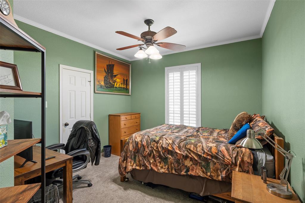 Three 17 River Oaks - Residential