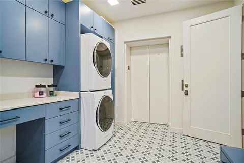 Tiny photo for 2300 Wolf Street #7CD, Dallas, TX 75201 (MLS # 20880138)