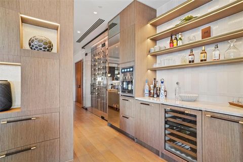 Tiny photo for 2300 Wolf Street #7CD, Dallas, TX 75201 (MLS # 20880138)