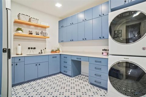 Tiny photo for 2300 Wolf Street #7CD, Dallas, TX 75201 (MLS # 20880138)