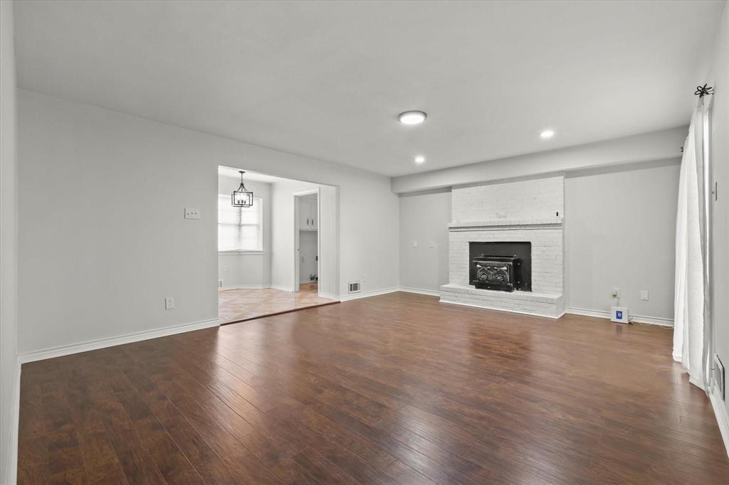 5823 Marview Lane