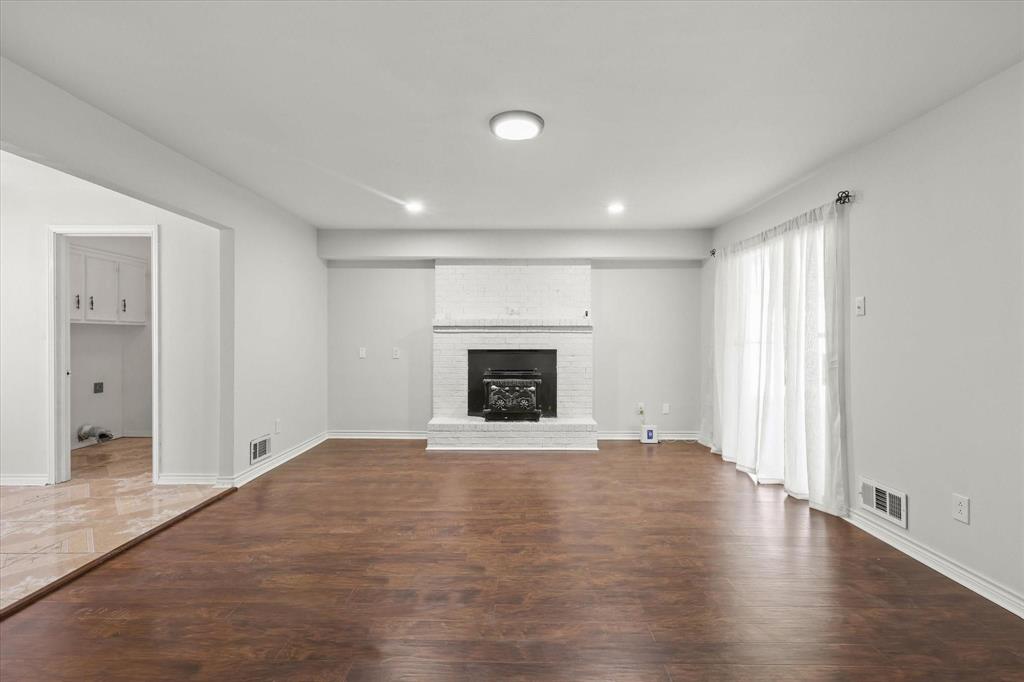 5823 Marview Lane