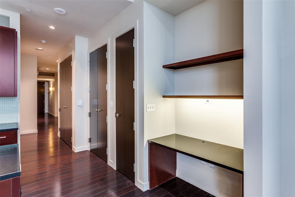 One Montgomery Plaza Residence Condo - Residential Lease