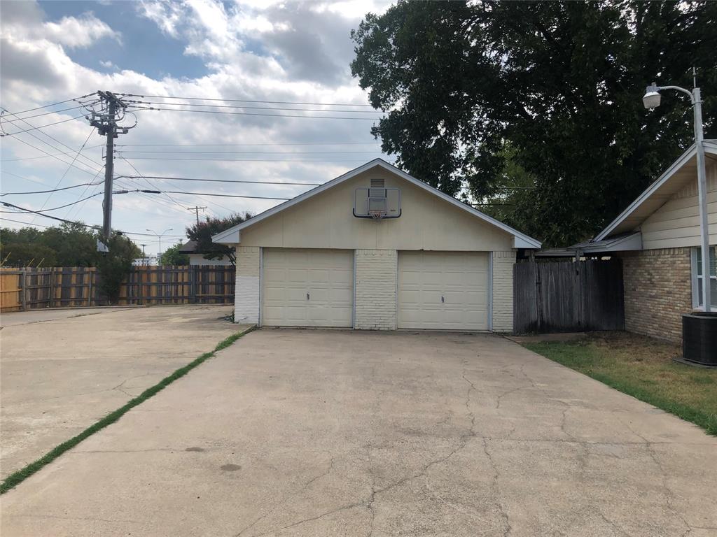 Freeway Park 01 - Residential Lease
