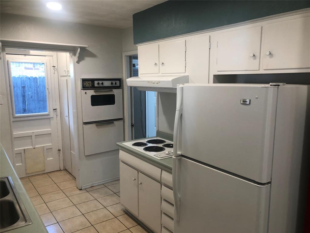 Freeway Park 01 - Residential Lease