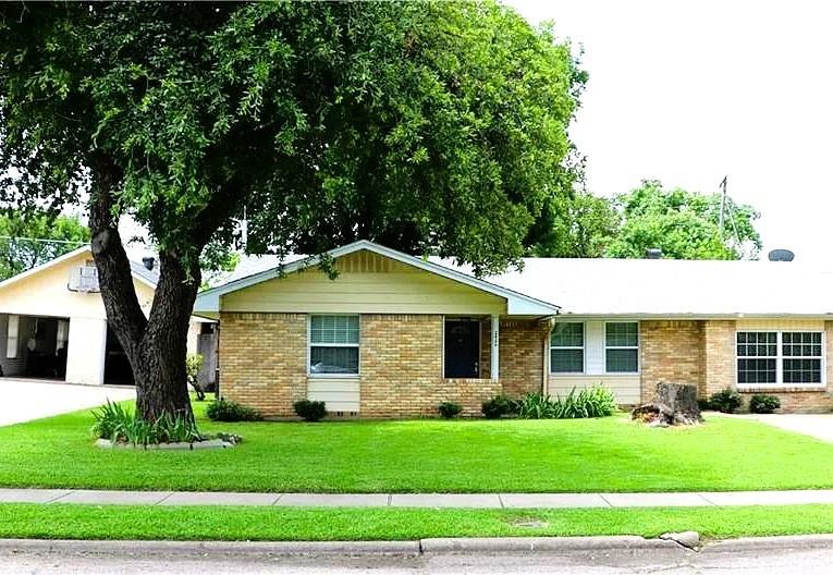Freeway Park 01 - Residential Lease