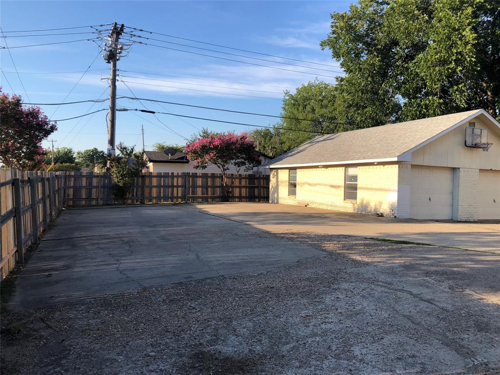 Freeway Park 01 - Residential Lease