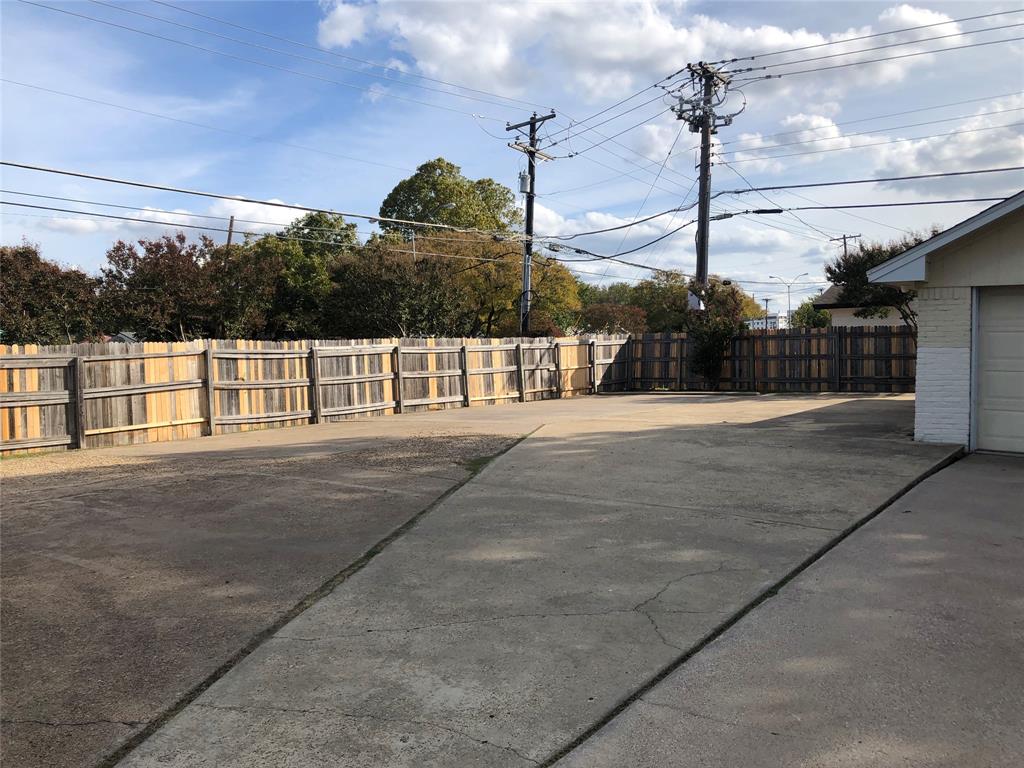 Freeway Park 01 - Residential Lease