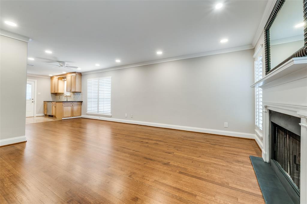 2DS358 - Residential Lease