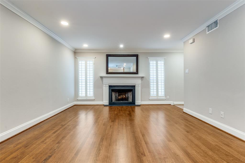 2DS358 - Residential Lease