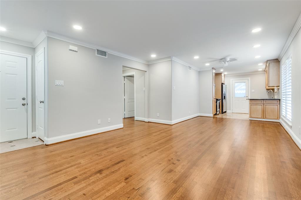 2DS358 - Residential Lease