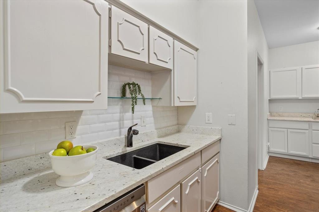 Royale Orleans East Condo - Residential